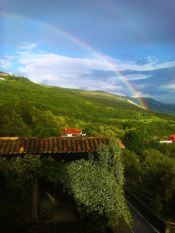 Bed and Breakfast Il Glicine San Dorligo della Valle Zewnętrze zdjęcie